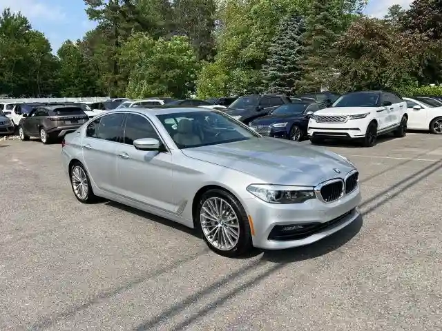WBAJA9C59JG623166 2018 BMW 5 SERIES-0