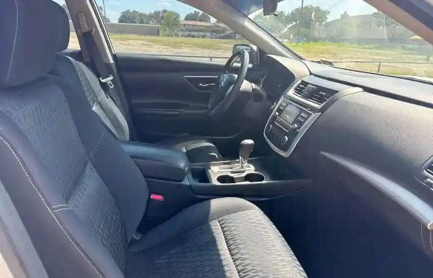 1N4AL3AP5GN365091 2016 NISSAN ALTIMA-4