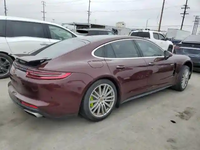 WP0AE2A76JL128093 2018 PORSCHE PANAMERA-2