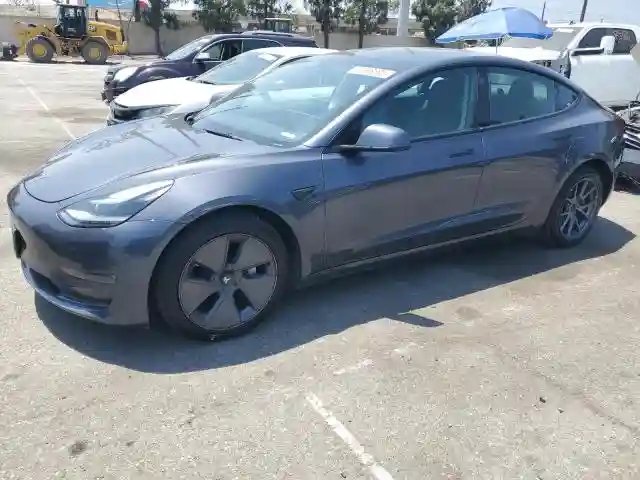 5YJ3E1EB3NF192201 2022 TESLA MODEL 3-0