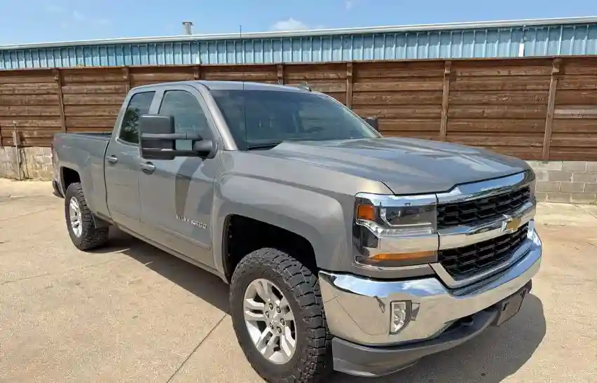 1GCVKREC6HZ221181 2017 CHEVROLET ALL MODELS-0