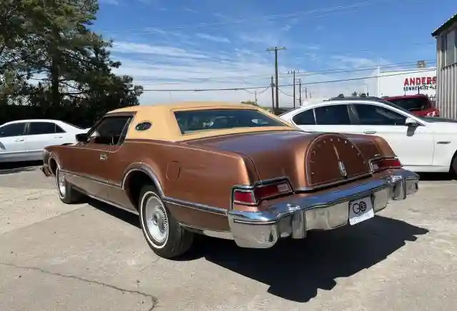 6Y89A807458 1976 LINCOLN MARK SERIE-3