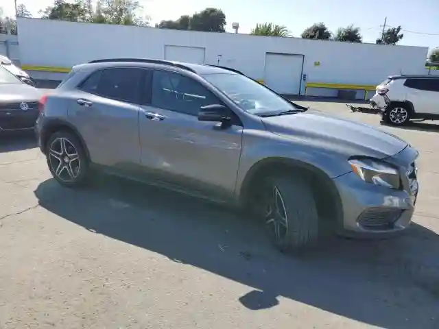 WDCTG4GB7HJ307818 2017 MERCEDES-BENZ GLA-CLASS-3