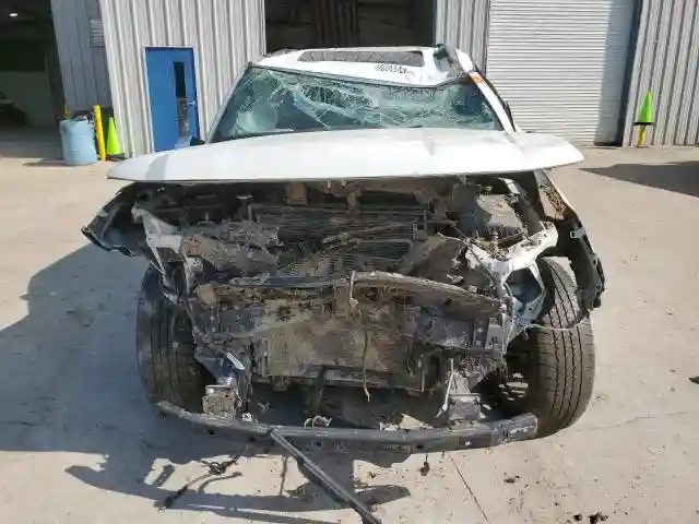 JN8AY2DA5P9402960 2023 NISSAN ARMADA-4