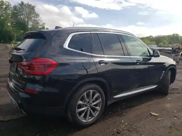 5UXTR9C52KLE16312 2019 BMW X3-2