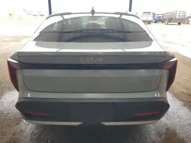 3KPFT4DE0SE040717 2025 KIA K4 LX-5