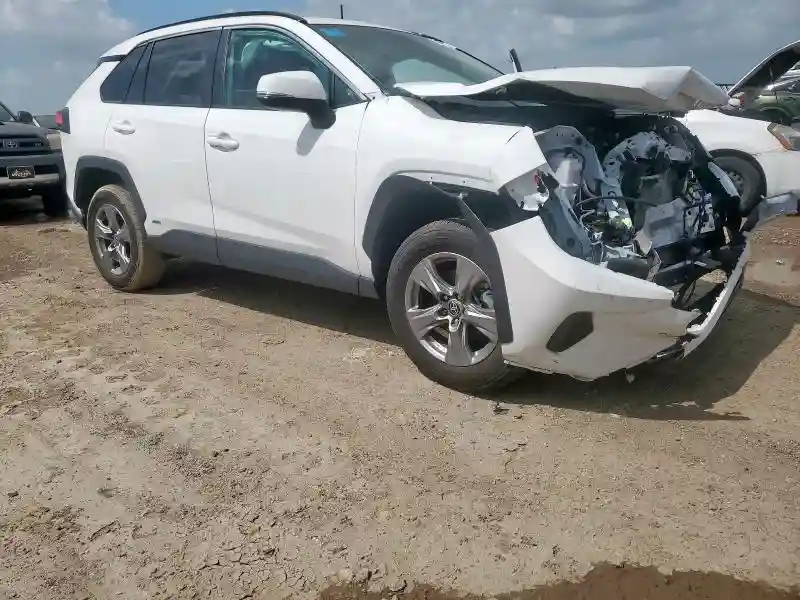 4T3RWRFV6RU145338 2024 TOYOTA RAV4-3