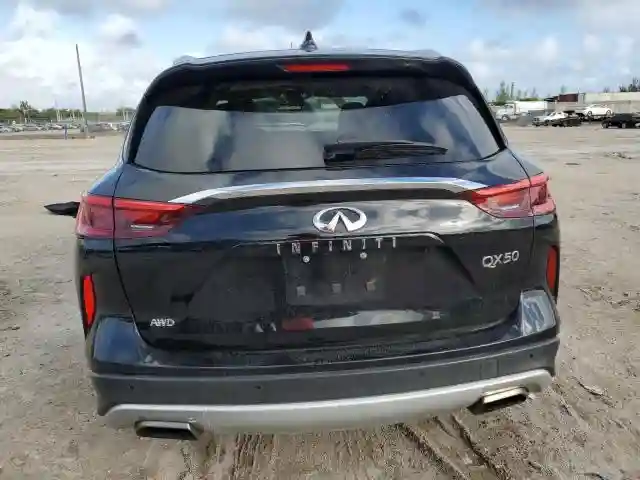 3PCAJ5M36LF111872 2020 INFINITI QX50-5