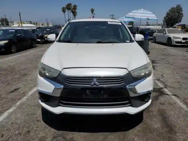 JA4AR3AU7HZ032944 2017 MITSUBISHI OUTLANDER-4