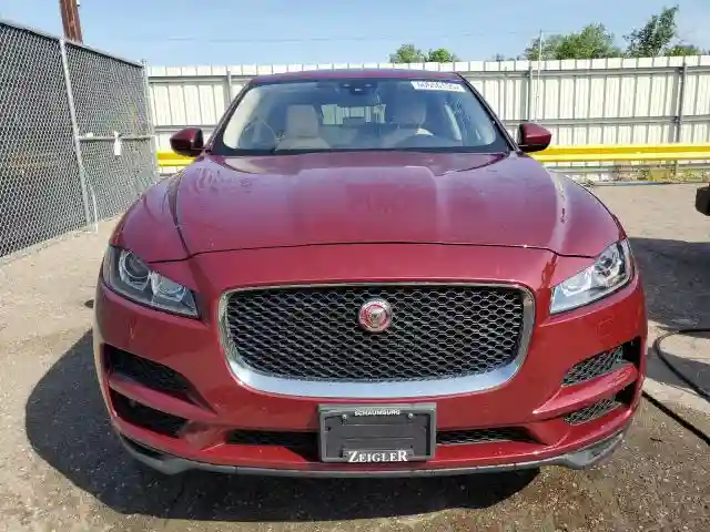 SADCJ2BV0HA068470 2017 JAGUAR F-PACE-4