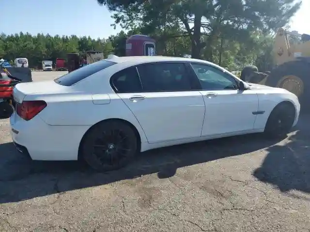 WBAYF8C50FD655443 2015 BMW 7 SERIES-2