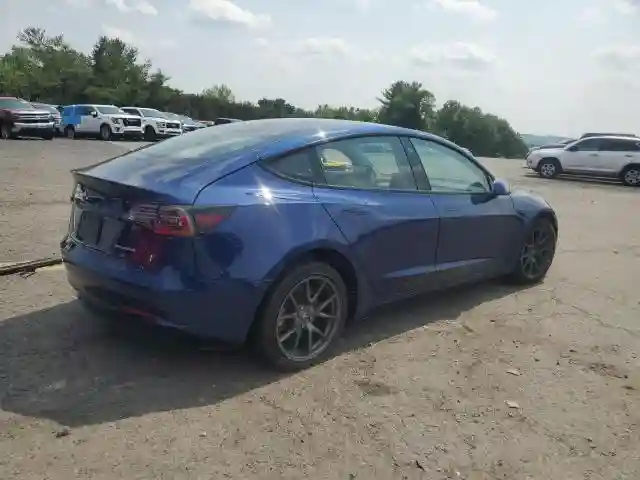 5YJ3E1EB5MF853256 2021 TESLA MODEL 3-2