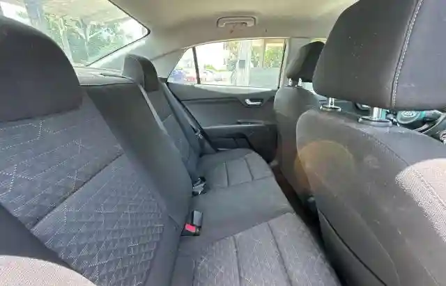 3KPA24AD0LE335357 2020 KIA RIO-5