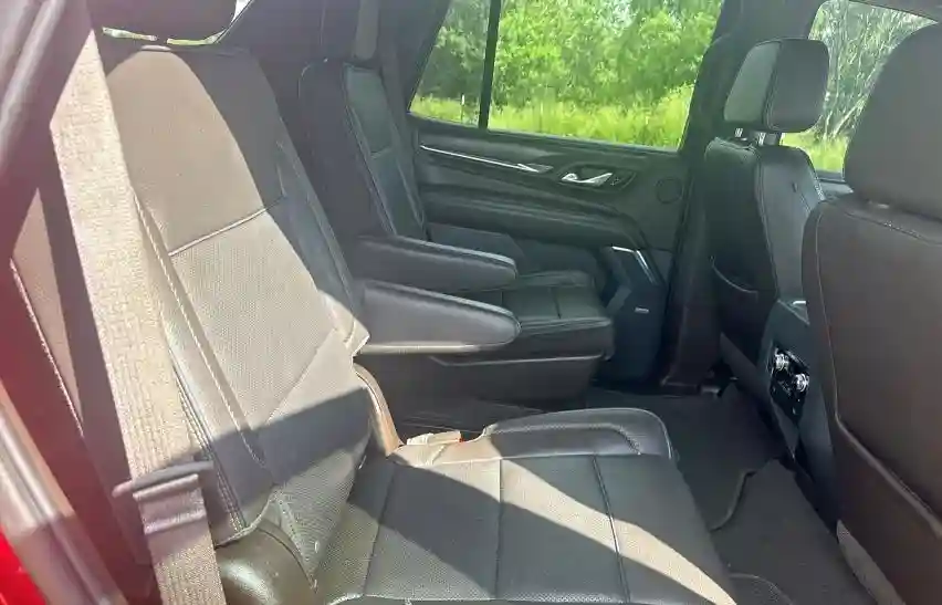 1GKS2DKLXMR335449 2021 GMC YUKON-5