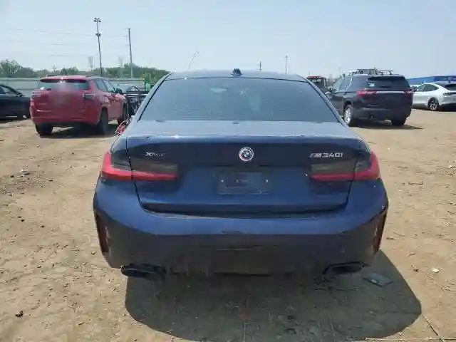 3MW69FT03S8F06538 2025 BMW M3-5