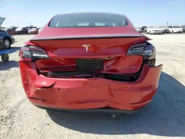 5YJ3E1EB9JF075314 2018 TESLA MODEL 3-5