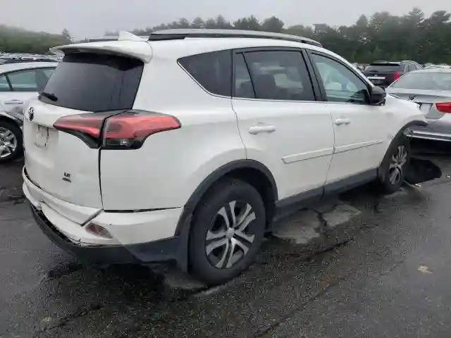 2T3BFREV2JW853108 2018 TOYOTA RAV4-2