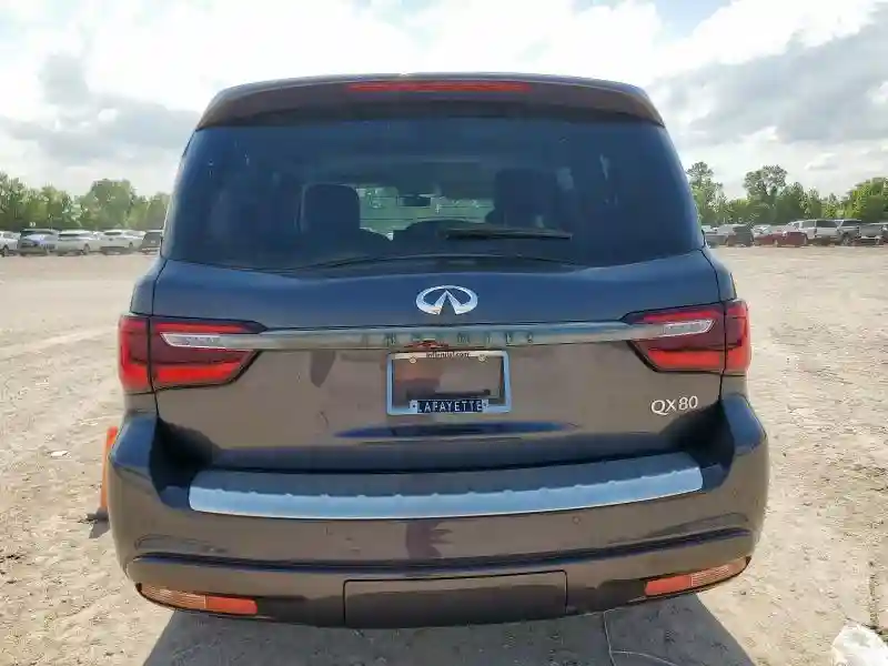 JN8AZ2AF7P9756251 2023 INFINITI QX80-5