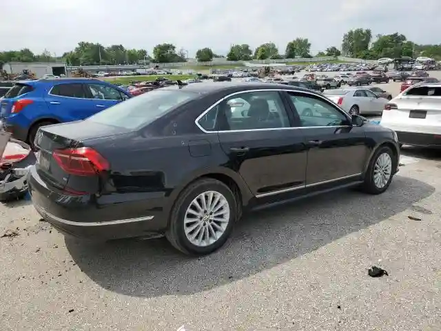 1VWBT7A32HC026981 2017 VOLKSWAGEN PASSAT-2