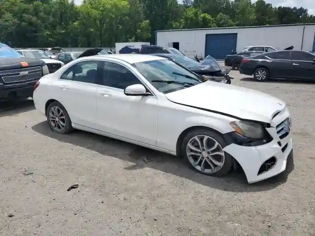 55SWF4JB9FU091049 2015 MERCEDES-BENZ C-CLASS-3