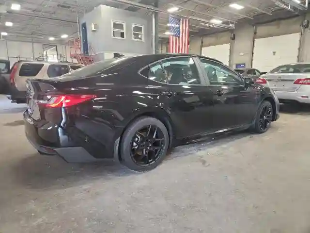 4T1DBADK5SU519789 2025 TOYOTA CAMRY-2