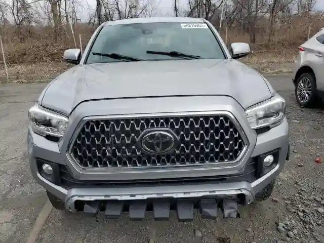 3TMCZ5AN2JM122416 2018 TOYOTA TACOMA-4