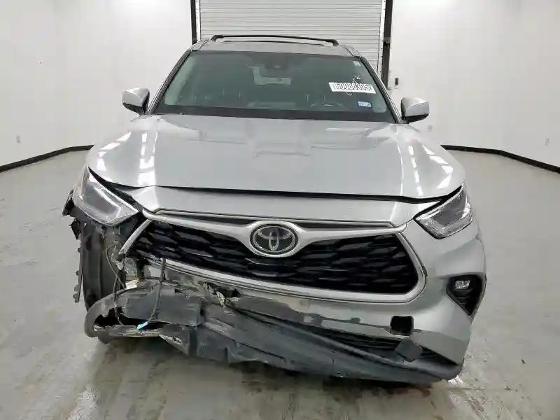 5TDHZRBH7MS072199 2021 TOYOTA HIGHLANDER-4