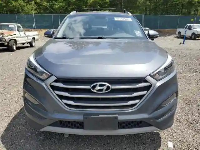 KM8J3CA25HU420835 2017 HYUNDAI TUCSON-4