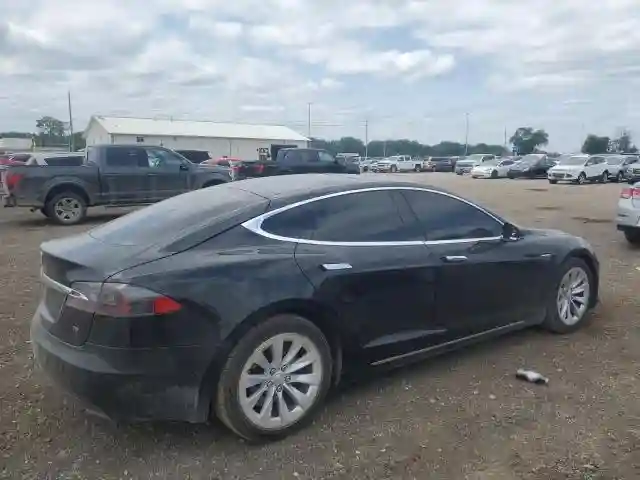 5YJSA1E12GF157957 2016 TESLA MODEL S-2