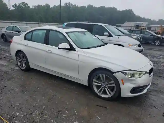 WBA8D9G36HNU66250 2017 BMW 3 SERIES-3