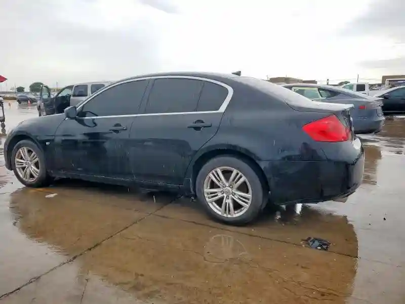 JN1CV6AR3FM520048 2015 INFINITI Q40-1