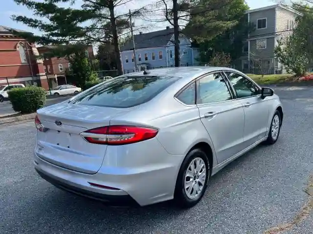 3FA6P0G7XKR143006 2019 FORD FUSION-3