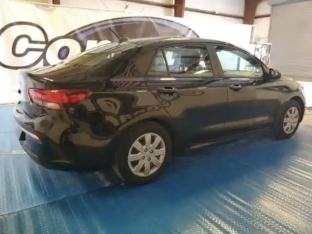 3KPA24AD1PE602916 2023 KIA RIO-2