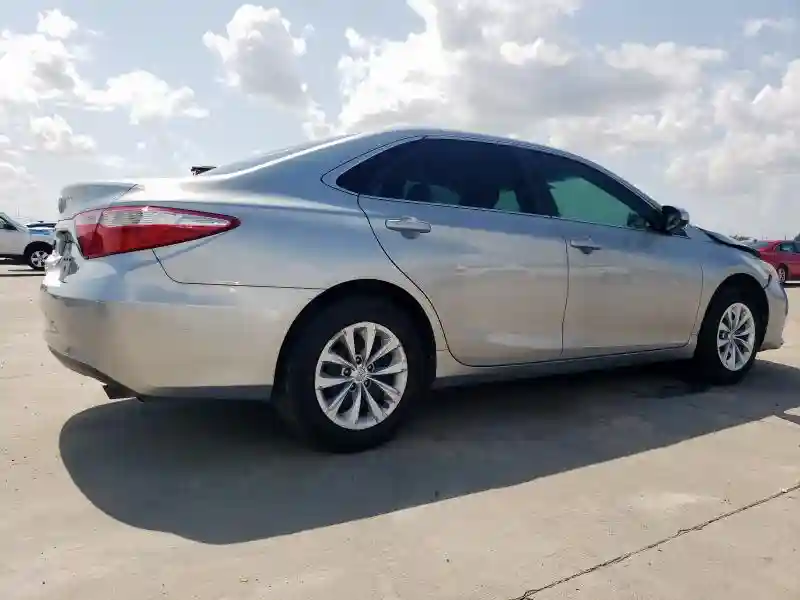 4T4BF1FK7FR480286 2015 TOYOTA CAMRY-2