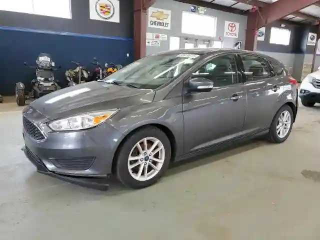 1FADP3K21JL208102 2018 FORD FOCUS-0