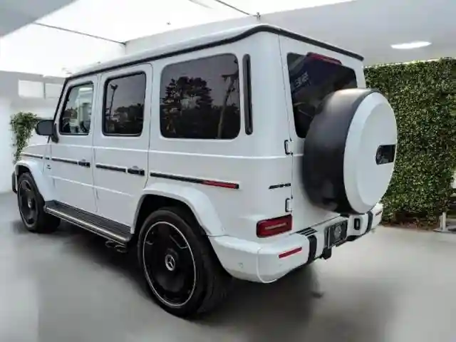 W1NYC7HJ1NX453XXX 2022 MERCEDES-BENZ G-CLASS-2