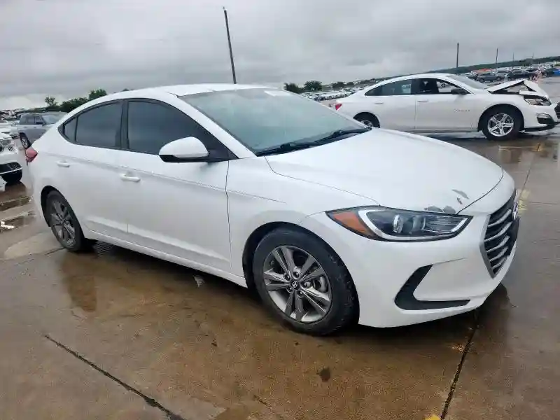 5NPD84LF3JH340605 2018 HYUNDAI ELANTRA-3