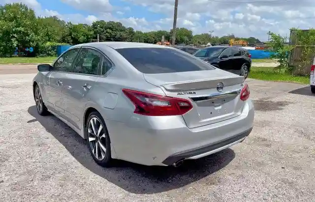 1N4AL3AP6HC283271 2017 NISSAN ALTIMA-2