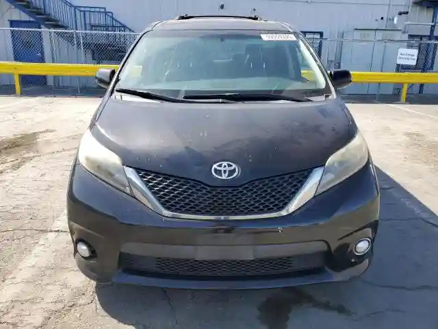 5TDXK3DC1GS699645 2016 TOYOTA SIENNA-4