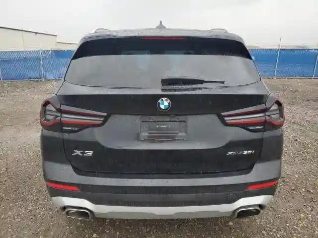 5UX53DP04R9W24014 2024 BMW X3-5