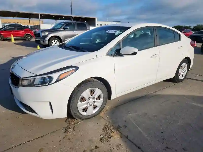 3KPFK4A72JE202516 2018 KIA FORTE-0