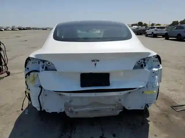 5YJ3E1EAXKF466755 2019 TESLA MODEL 3-5