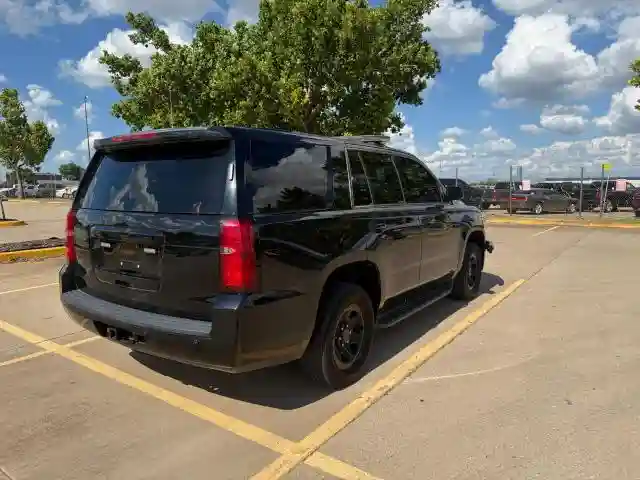 1GNLCDEC6JR353961 2018 CHEVROLET TAHOE-3