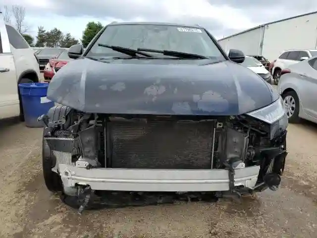 WA1FVAF1XKD031182 2019 AUDI Q8-4