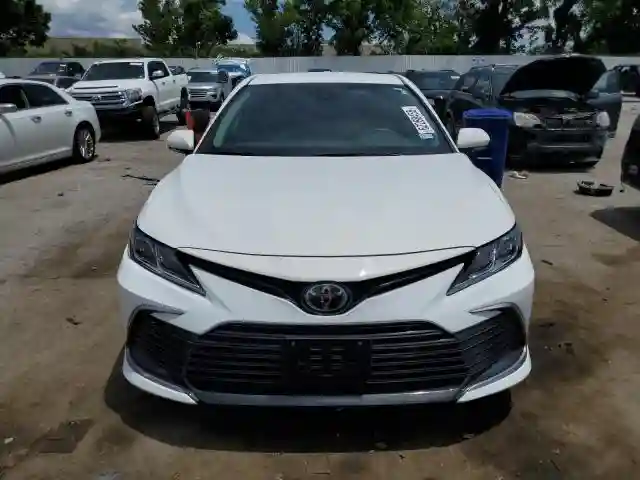 4T1R11AK3RU225203 2024 TOYOTA CAMRY-4