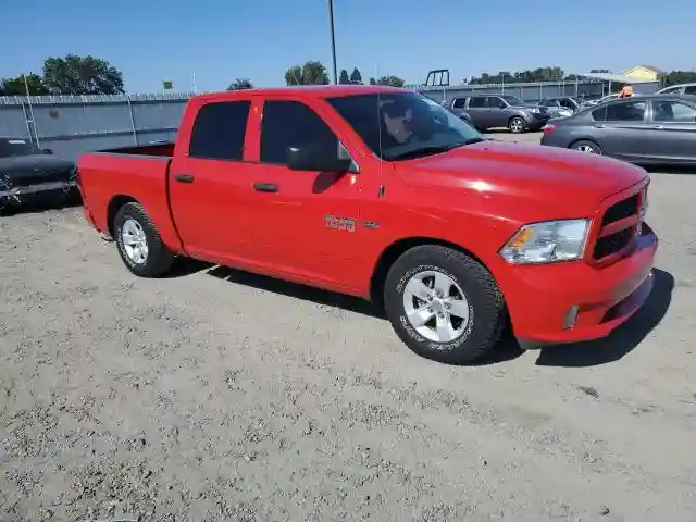 1C6RR6KT1JS305544 2018 RAM 1500-3