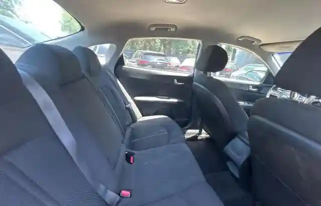 5XXGT4L36KG283458 2019 KIA OPTIMA-5