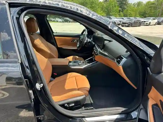 3MW89FF09P8D75692 2023 BMW 3 SERIES-4