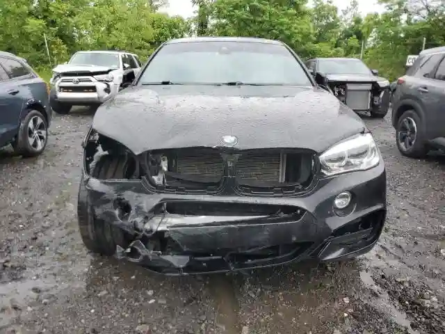 5UXKU2C50J0Z62430 2018 BMW X6-4