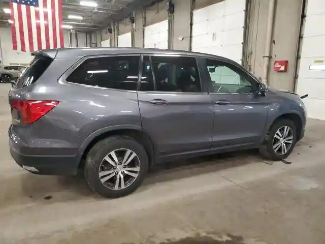 5FNYF6H5XJB011398 2018 HONDA PILOT-2